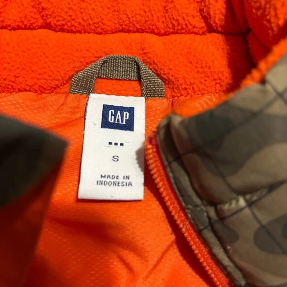 Gap Boys Small Green Orange Topographic Map Print Puffer Vest